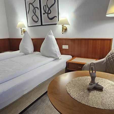 Hotel Garni Vierjahreszeiten Bad Staffelstein Eksteriør billede