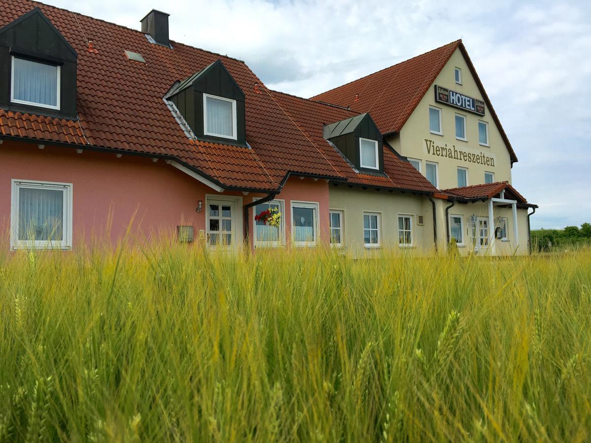 Hotel Garni Vierjahreszeiten Bad Staffelstein Eksteriør billede