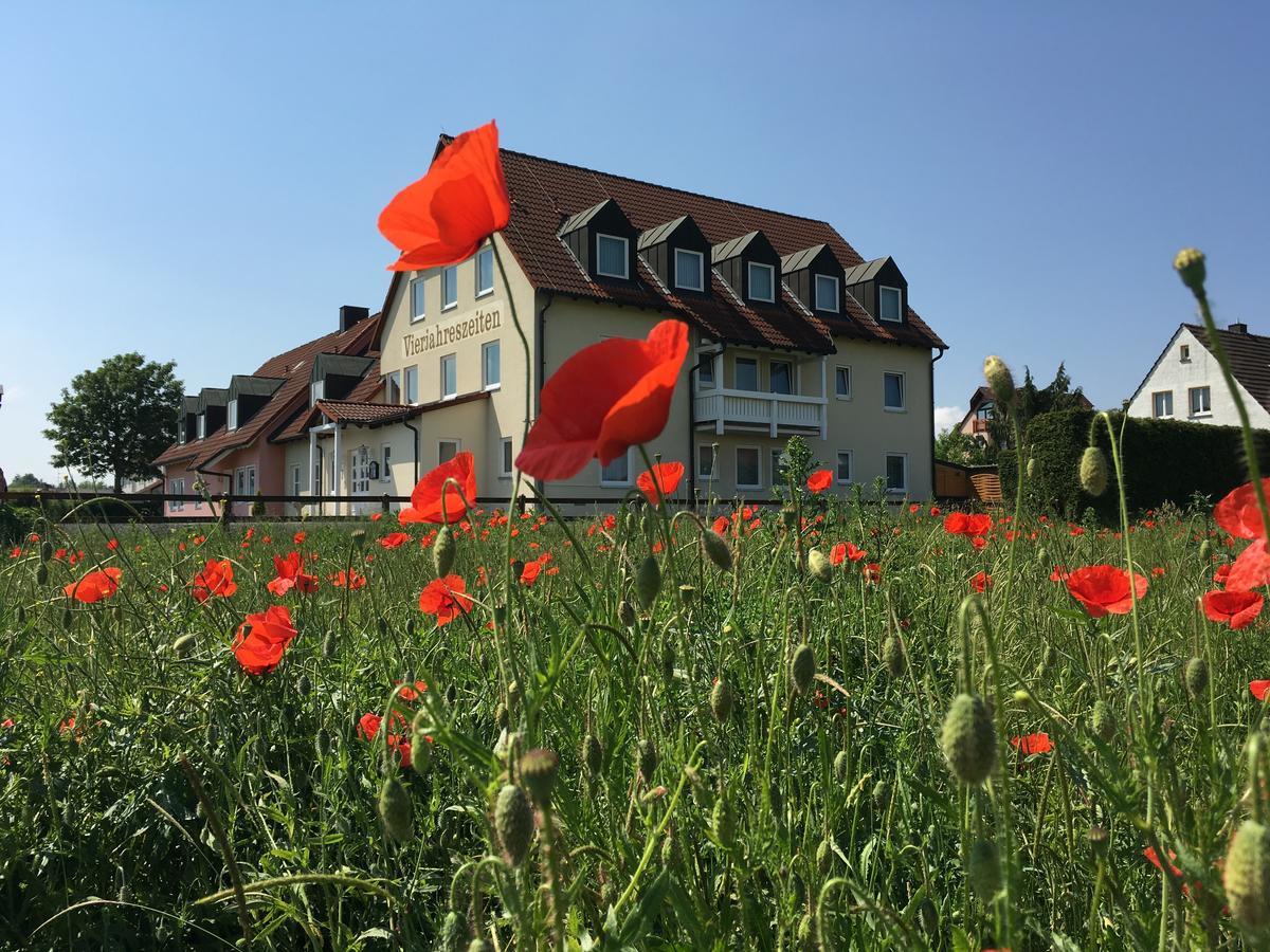 Hotel Garni Vierjahreszeiten Bad Staffelstein Eksteriør billede