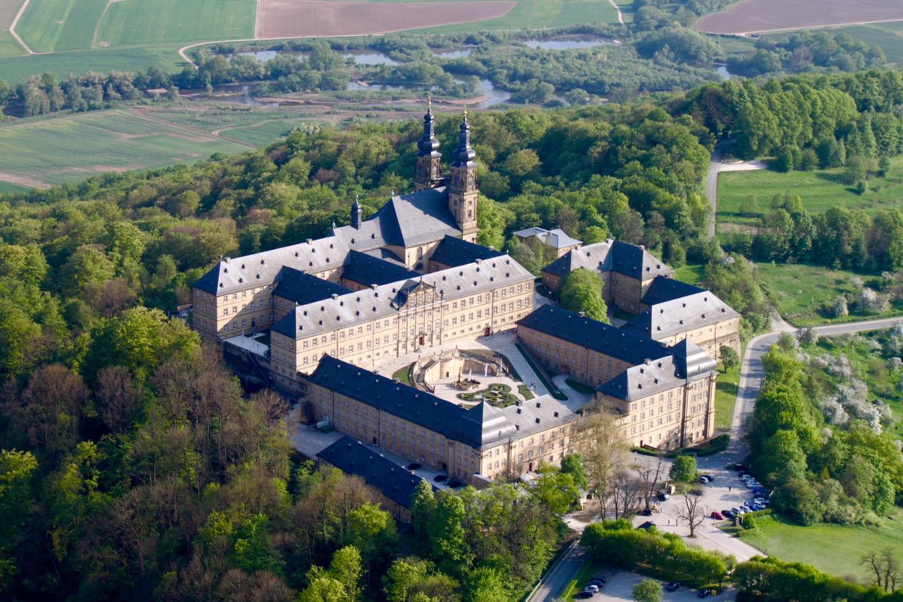 Hotel Garni Vierjahreszeiten Bad Staffelstein Eksteriør billede